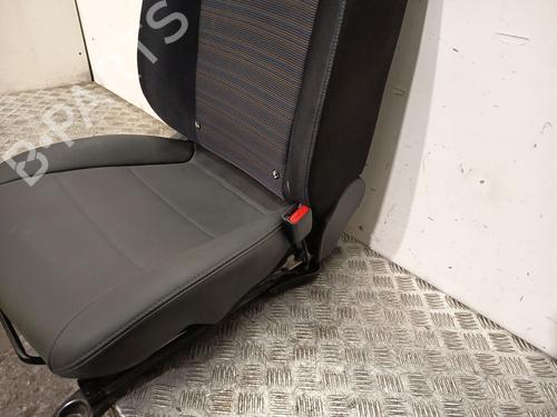 Right front seat NISSAN LEAF (ZE0) Electric | BP32470750C16