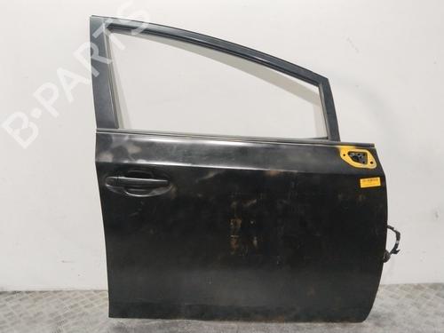 right-front-door-toyota-prius-plus-_w4_-2011-39623819 main image