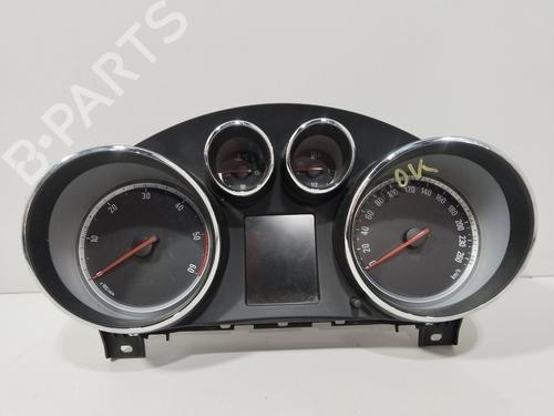 Used Instrument cluster OPEL INSIGNIA A Sports Tourer (G09) 2.0 CDTI (35) (160 hp) 27806334
