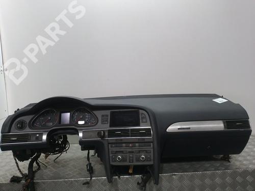 Used Dashboard AUDI A6 C6 (4F2) 3.0 TDI quattro (225 hp) 10327649