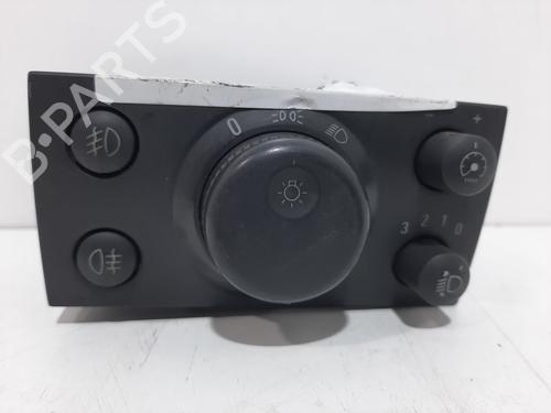 Used Headlight switch Headlight switch OPEL VECTRA C (Z02) [2002-2009] 13711745 13711745