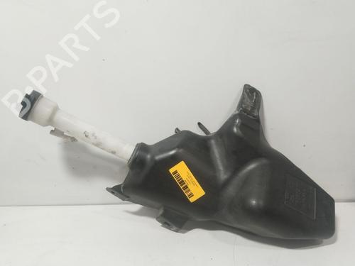 Used Windscreen washer tank Windscreen washer tank 37518630 37518630