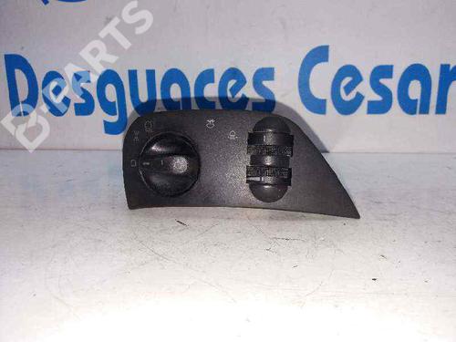Used Headlight switch SEAT IBIZA II (6K1) [1993-2002]  5200795