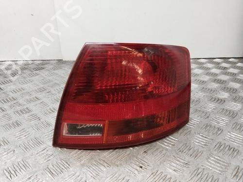 Used Right taillight AUDI A4 B7 (8EC) 2.0 TDI (140 hp) 19140508