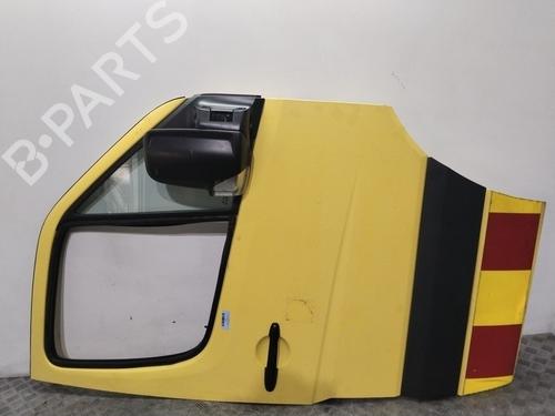 Used Right front door MERCEDES-BENZ SPRINTER 3,5-t Bus (B906) 315 CDI (906.731, 906.733, 906.735) (150 hp) 29889705