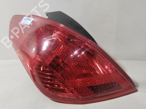 Farolim esquerdo PEUGEOT 308 I (4A_, 4C_) 1.6 HDi (90 hp) 31317052