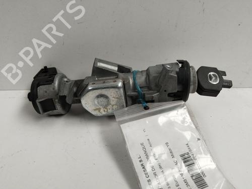 Clé de contact MAZDA 3 (BK) 1.6 DI Turbo (109 hp) 9224092