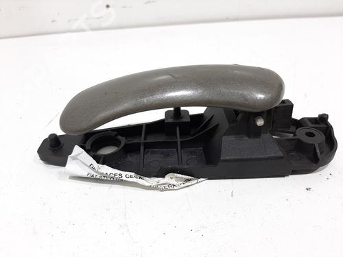 Used Rear left interior door handle Rear left interior door handle FIAT STILO (192_) 1.9 JTD (192_XE1A) (115 hp) 8729796 8729796