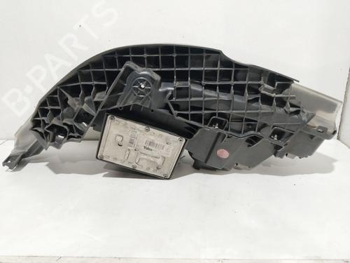 Right headlight RENAULT LAGUNA II Grandtour (KG0/1_)  | BP5196330C29 