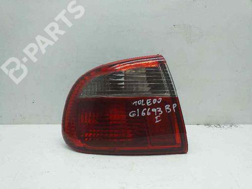 Used Left taillight SEAT TOLEDO II (1M2) [1998-2006]  5202633