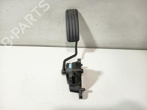 Pedal Pedal RENAULT CLIO III (BR0/1, CR0/1) 1.2 16V (BR0P, CR0P) (101 hp) 35785424 35785424