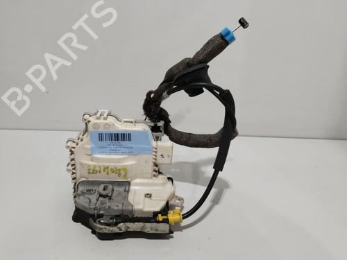 Højre bagtil lås AUDI A1 Sportback (8XA, 8XF) 1.6 TDI (90 hp) 27363811