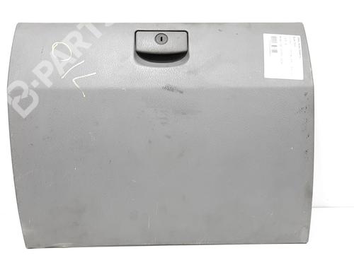 Used Glove box KIA SORENTO I (JC) [2002-2011]  8107660