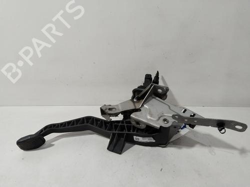 Used Clutch pedal Clutch pedal FORD TRANSIT CONNECT V408 Box Body/MPV 1.5 TDCi (120 hp) 30747956 30747956