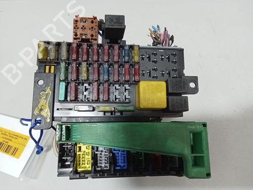 Used Fuse box Fuse box FIAT PALIO Weekend (178_, 173_, 373_, 374_, 171_) 1.7 TD (70 hp) 40101764 40101764