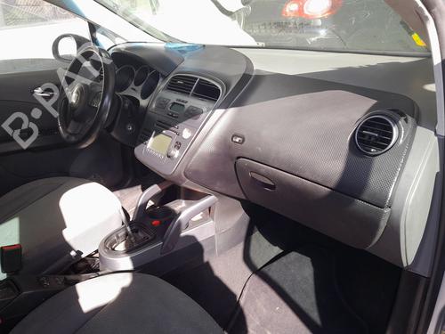 Fuse box SEAT ALTEA (5P1) 1.9 TDI | BP39237105E1 - Image 7