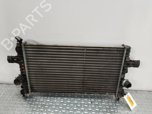 Radiateur à eau OPEL ASTRA H GTC (A04) 1.6 (L08) (105 hp) 31832755