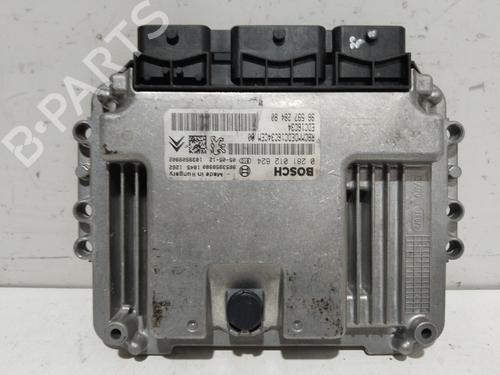 Used Engine control unit (ECU) Engine control unit (ECU) CITROËN C5 II (RC_) [2004-2008] 17004188 17004188