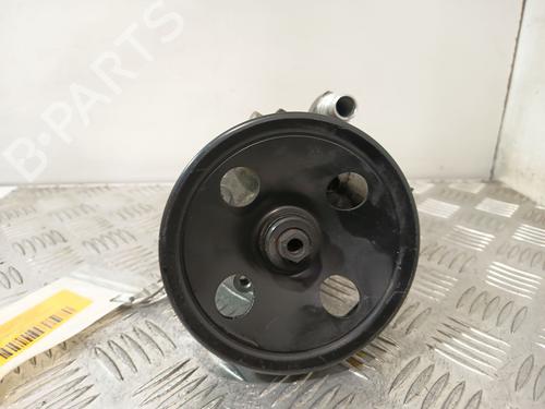 Used Steering pump Steering pump MERCEDES-BENZ CLK (C209) CLK 320 (209.365) (218 hp) 33934155 33934155