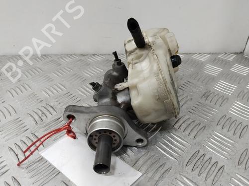Used Brake master cylinder VW TRANSPORTER T5 Van (7HA, 7HH, 7EA, 7EH) [2003-2025]  28441778