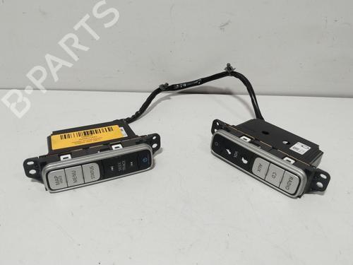 Kombi Kontakt / Stilkkontakt Kombi Kontakt / Stilkkontakt 38752311 38752311