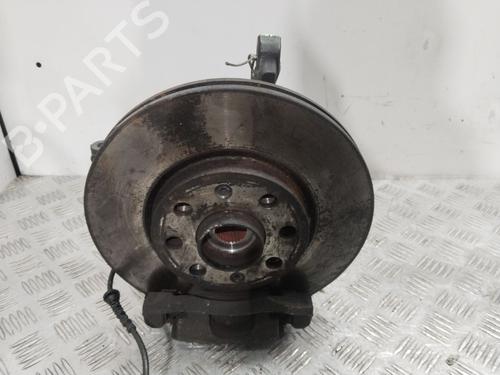 Used Left front steering knuckle Left front steering knuckle MITSUBISHI SPACE STAR MPV (DG_A) 1.6 16V (DG3A) (98 hp) 31979938 31979938
