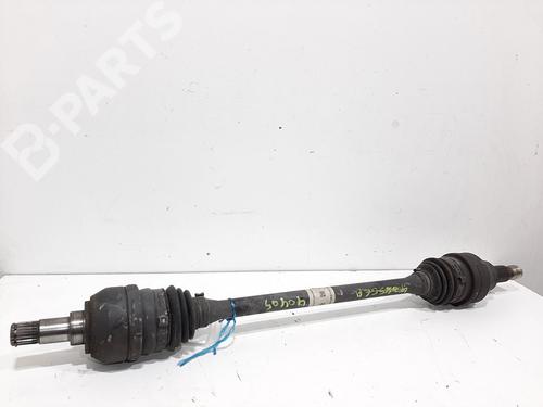 Drivaksel bagtil venstre MERCEDES-BENZ GLA-CLASS (X156) GLA 220 d (156.903) (177 hp) 8529095