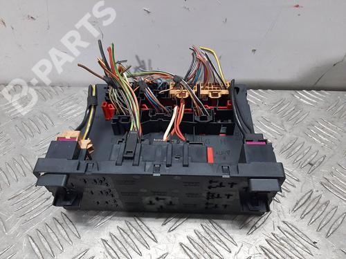 Fuse box VW TOURAN (1T1, 1T2)  | BP6784013E1 