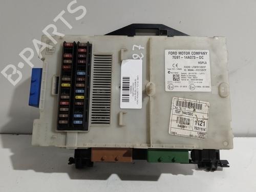 Used Fuse box Fuse box FORD MONDEO IV Turnier (BA7) 1.8 TDCi (125 hp) 22977378 22977378