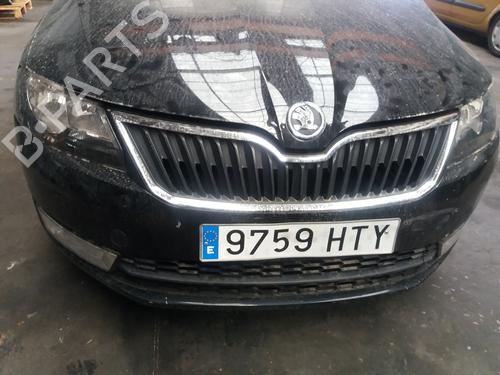 Used Parts RENAULT RAPID 934846