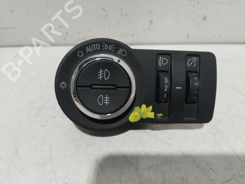 Used Headlight switch Headlight switch OPEL INSIGNIA A (G09) 2.0 CDTI (68) (131 hp) 21842926 21842926