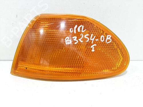 Used Left front indicator Left front indicator OPEL ASTRA F Saloon (T92) [1991-2001] 8844427 8844427