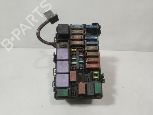 Used Fuse box Fuse box RENAULT LAGUNA II (BG0/1_) 2.0 dCi (BG14, BG1S) (173 hp) 40101688 40101688