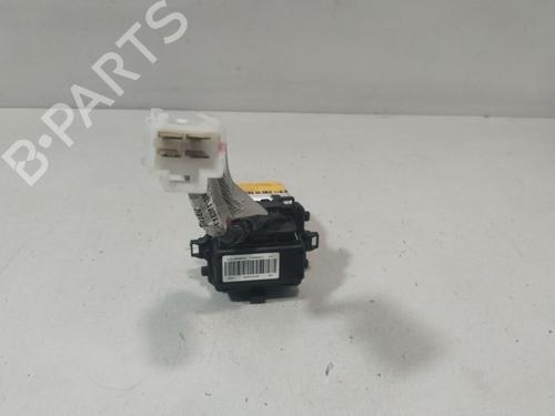varmeblsermodstand-nissan-nv200-van-2010-32148705 main image