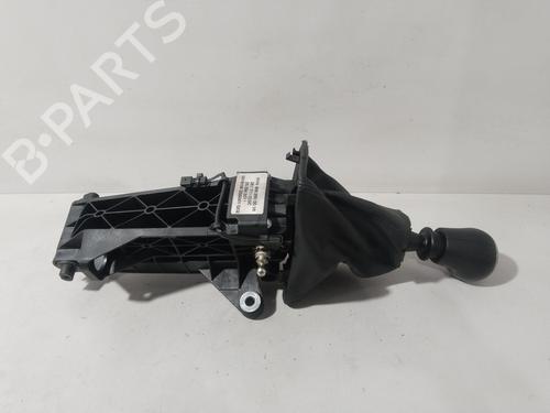Used Gear lever VW CRAFTER 30-50 Van (2E_) 2.0 TDI (136 hp) 31065275