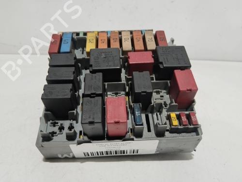 Used Fuse box Fuse box LANCIA DELTA III (844_) 1.6 D Multijet (844.AXC11, 844.AXC1A) (120 hp) 26558484 26558484