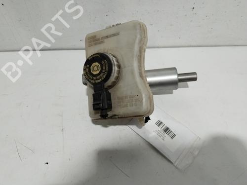 master-brake-audi-a4-b8-8k2-8k0611301a-2007-2008-2009-2010-2011-2012-2013-2014-2015-2016-2017-9363058 main image