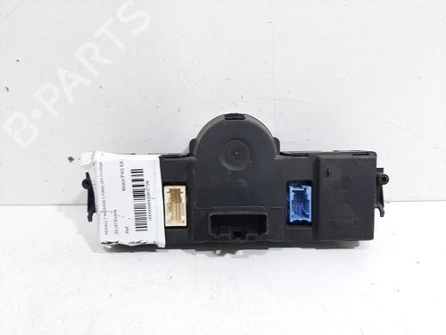 Climate control RENAULT MEGANE II Estate (KM0/1_) | BP14367994I5