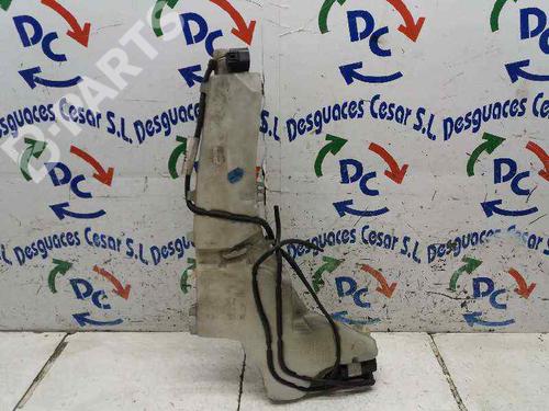 Used Windscreen washer tank FORD FOCUS II (DA_, HCP, DP) [2004-2013]  7416788