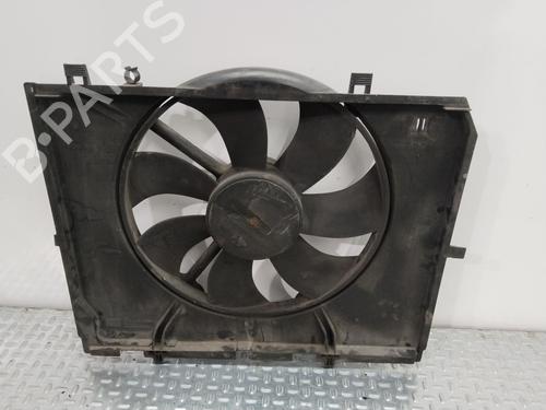 Used Radiator fan MERCEDES-BENZ C-CLASS (W203) C 200 Kompressor (203.045) (163 hp) 31831785