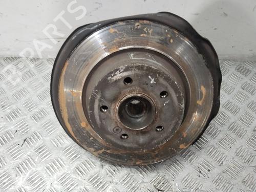 Mozzo posteriore sinistro Mozzo posteriore sinistro MERCEDES-BENZ E-CLASS (W211) E 320 CDI (211.026) (204 hp) 37024478 37024478