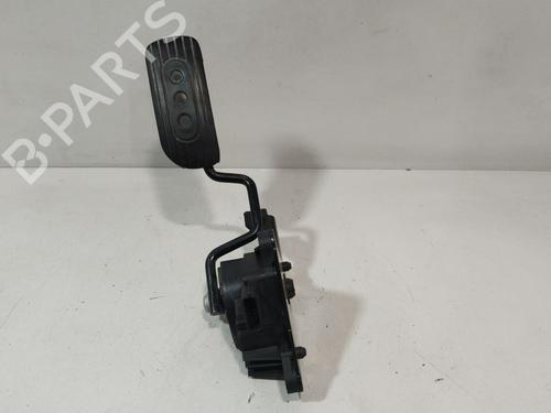 pedal-nissan-nv200-van-2010-32192744 main image