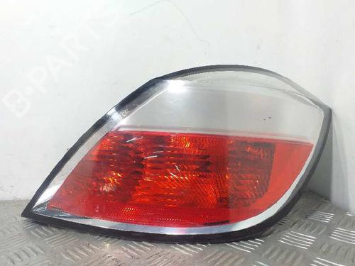 Used Right taillight Right taillight OPEL ASTRA H (A04) [2004-2014] 5770756 5770756