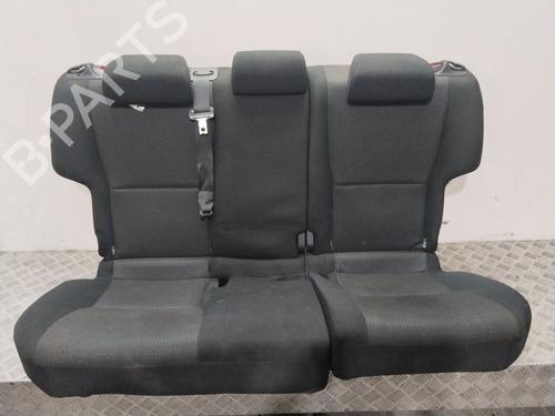 Sæde Bagtil Sæde Bagtil TOYOTA AURIS (_E18_) 1.8 Hybrid (ZWE186_, ZWE186R) (136 hp) 18949089 18949089