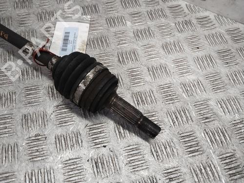 Left front driveshaft PEUGEOT 107 (PM_, PN_) 1.0 | BP26175764M38