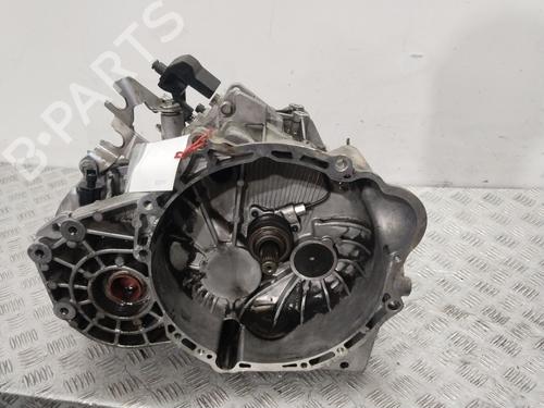 Used Gearbox CHEVROLET LACETTI (J200) 2.0 D (121 hp) 26558531