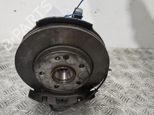Used Right front steering knuckle MERCEDES-BENZ A-CLASS (W168) A 160 (168.033, 168.133) (102 hp) 27590031
