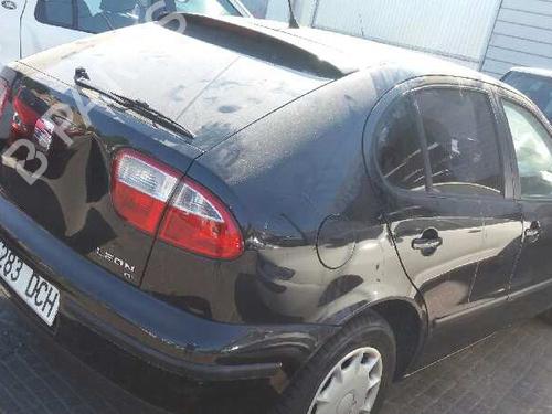 Left taillight SEAT LEON (1M1)  | BP5164693C34 