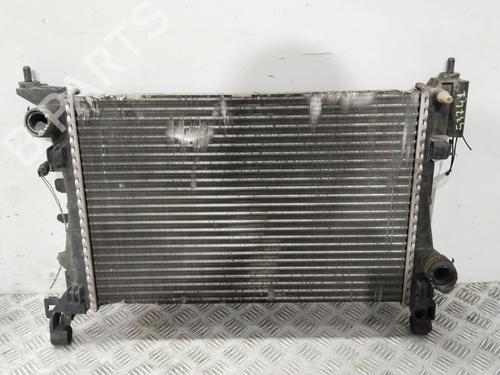 Køler Køler OPEL CORSA D (S07) 1.2 (L08, L68) (86 hp) 39533878 39533878