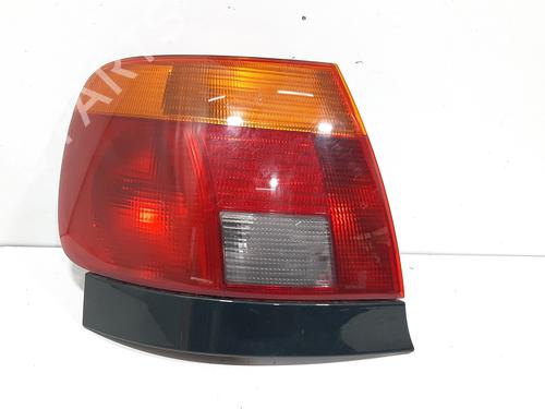 Used Left taillight Left taillight AUDI A4 B5 (8D2) [1994-2001] 8275639 8275639